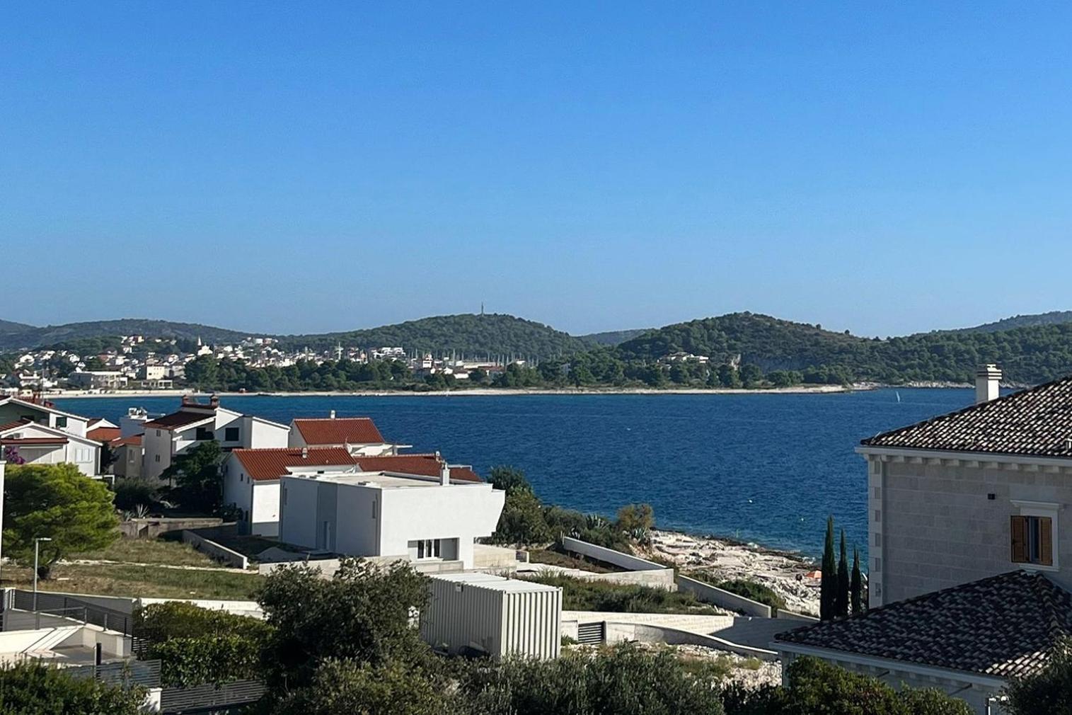 Apartments And Rooms With Parking Space Rogoznica - 10339 Экстерьер фото